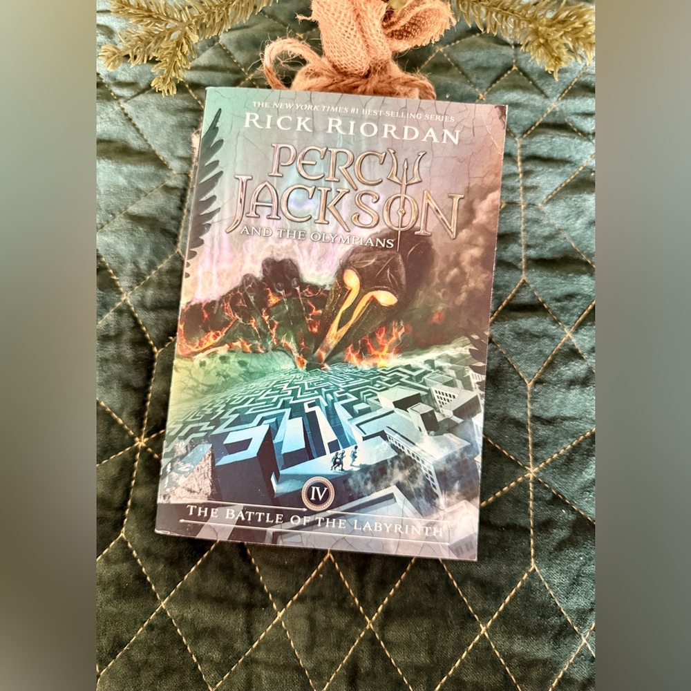 THE BATTLE OF THE LABYRINTH BY RICK RIORDAN- PAPERBACK BOOK
